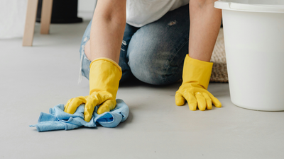 DIY Floor Cleaners: Hardwood, Tile, Laminate, Vinyl