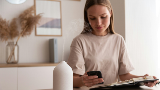 Is Diffusing Essential Oils Safe for Your Lungs? Guide